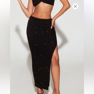 TRIESTE- Embellished Side Split Maxi Skirt in Black